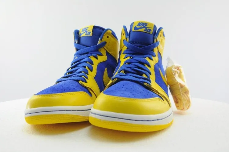 Air Jordan 1 Retro High OG Laney Sneakers, Yellow