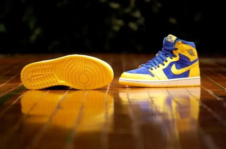 Air Jordan 1 Retro High OG Laney Sneakers, Yellow