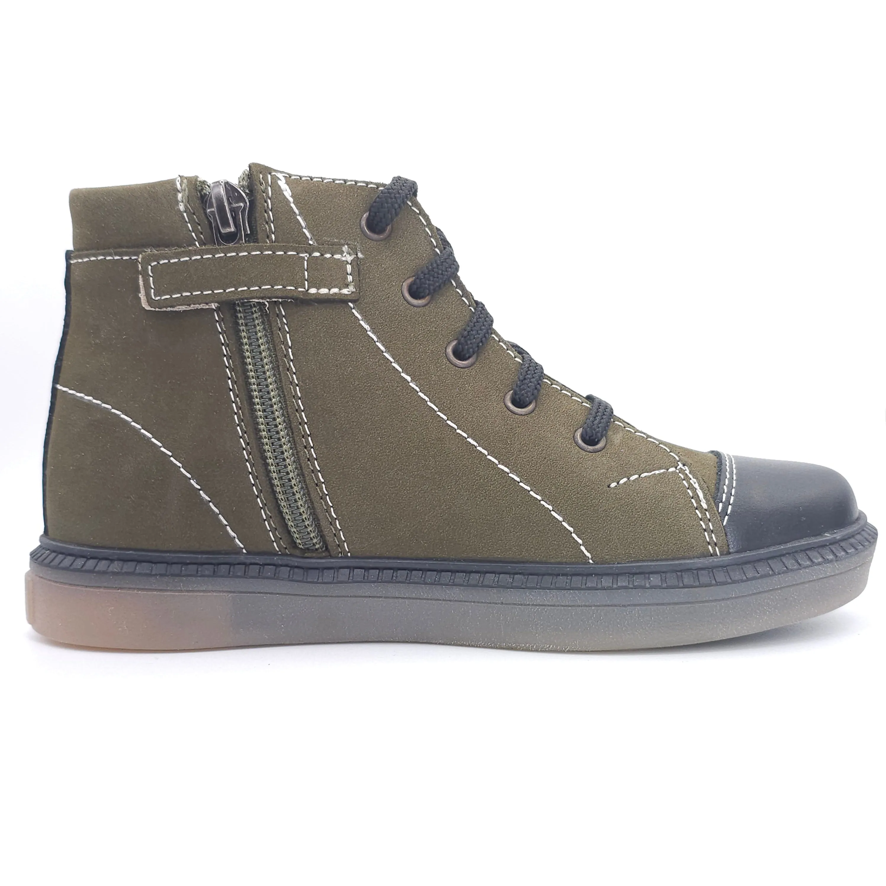 Boys Star Shoe In Olive