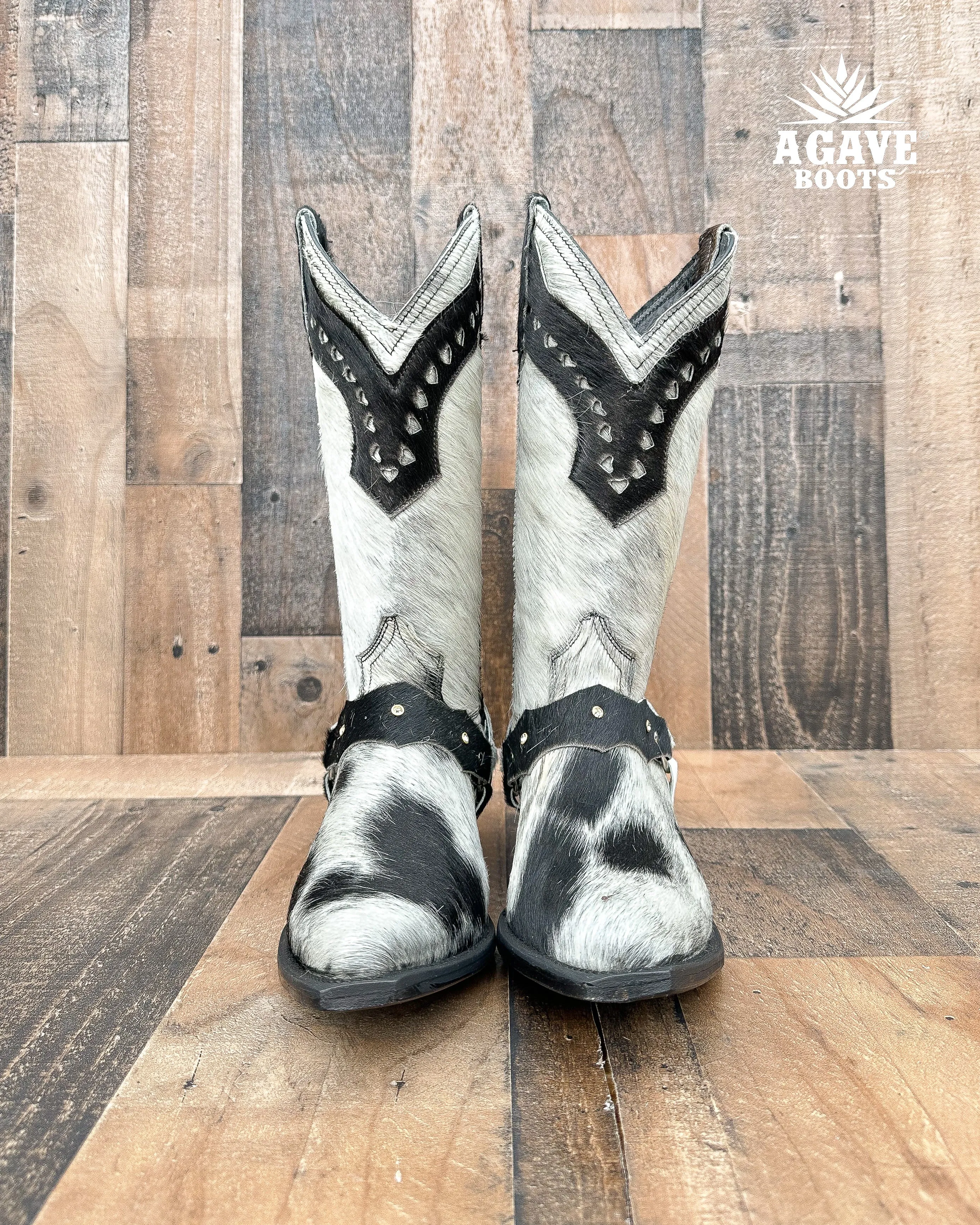 COWHIDE BOOTS | WOMEN SNIP TOE BOOTS