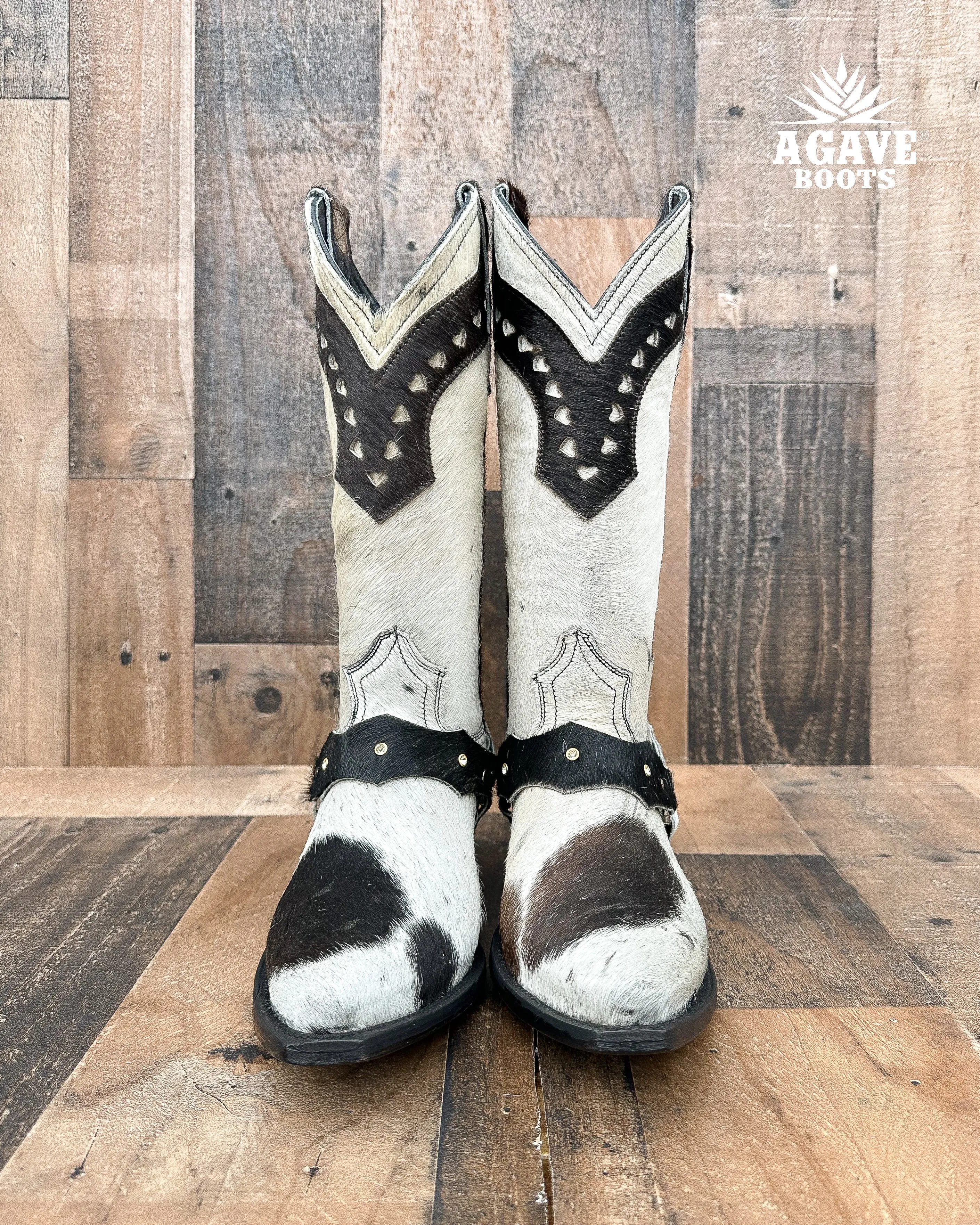 COWHIDE BOOTS | WOMEN SNIP TOE BOOTS