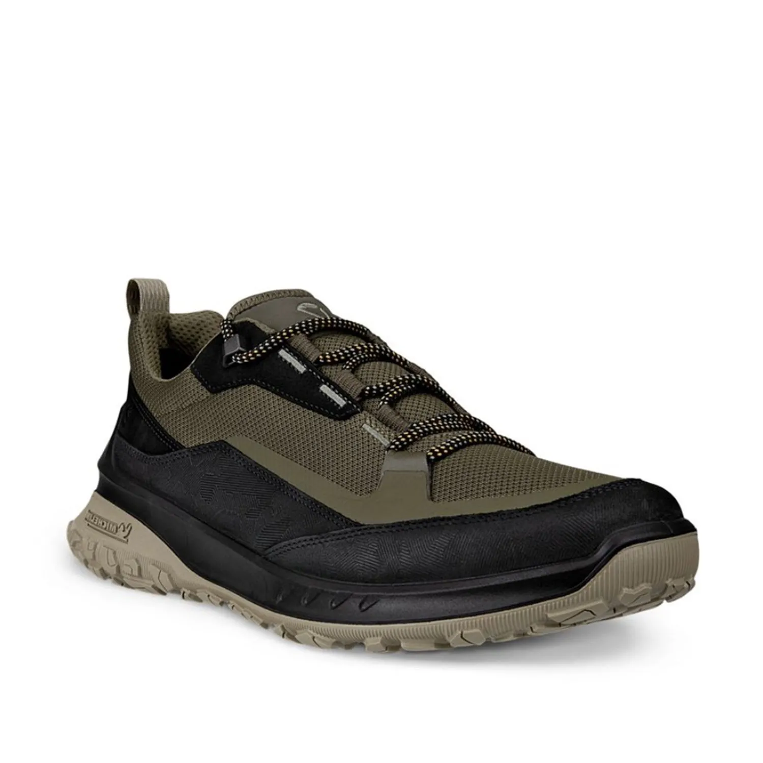 ECCO Men's Ult-Trn Low WP in Black/Tarmac