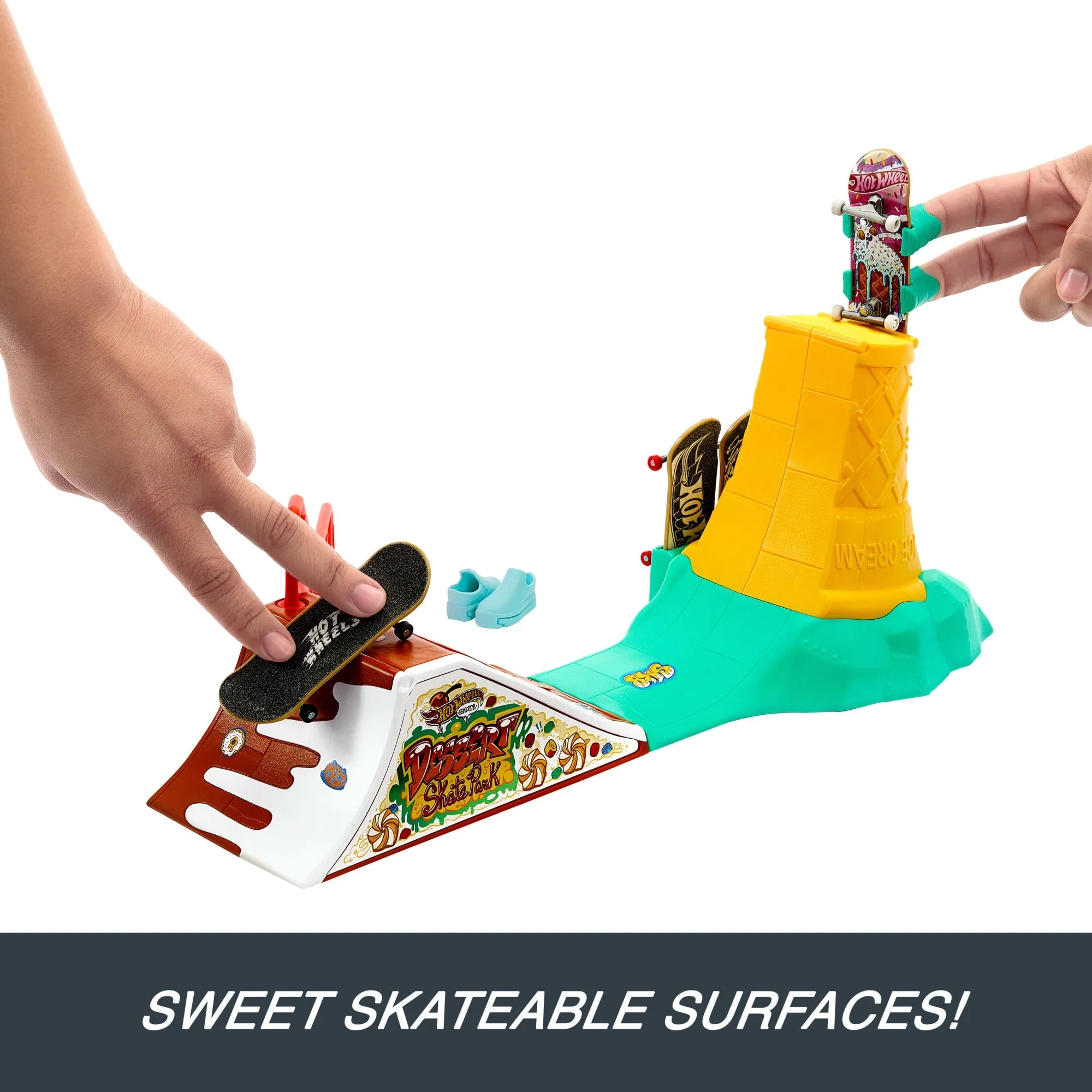 Hot Wheels Skate Dessert Skate Park With 1 Exclusive Finger Skateboard & 1 Pair Removable Skate Shoes