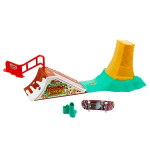 Hot Wheels Skate Dessert Skate Park With 1 Exclusive Finger Skateboard & 1 Pair Removable Skate Shoes