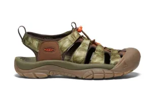 Keen Men's Newport X (Newport Retro) Smokey Bear/Olive 1027452