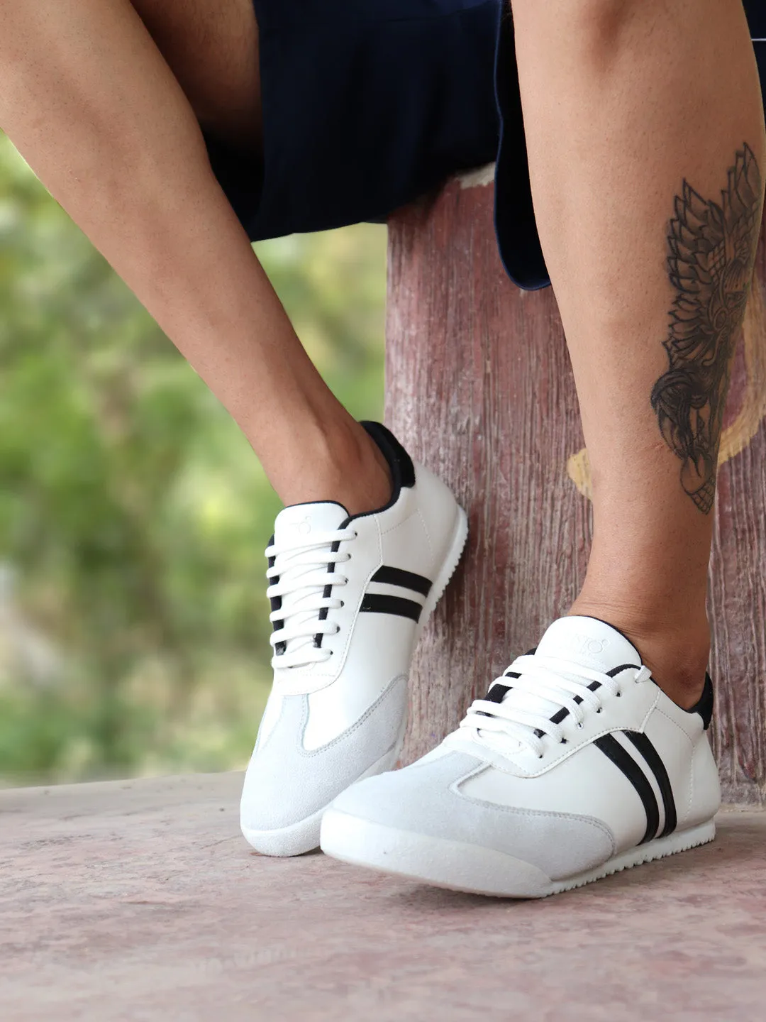 Men White Lace Up Trendy Stylish Outdoor Fashion Sneakers