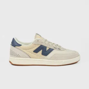 New Balance Numeric - 440 V2 Shoes - Sea Salt / Indigo