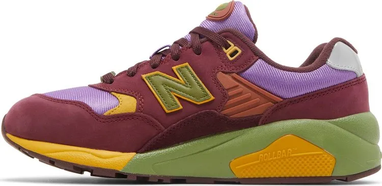 New Balance Stray Rats x 580 'Tribute to 2007 - Burgundy' Sneakers, Red