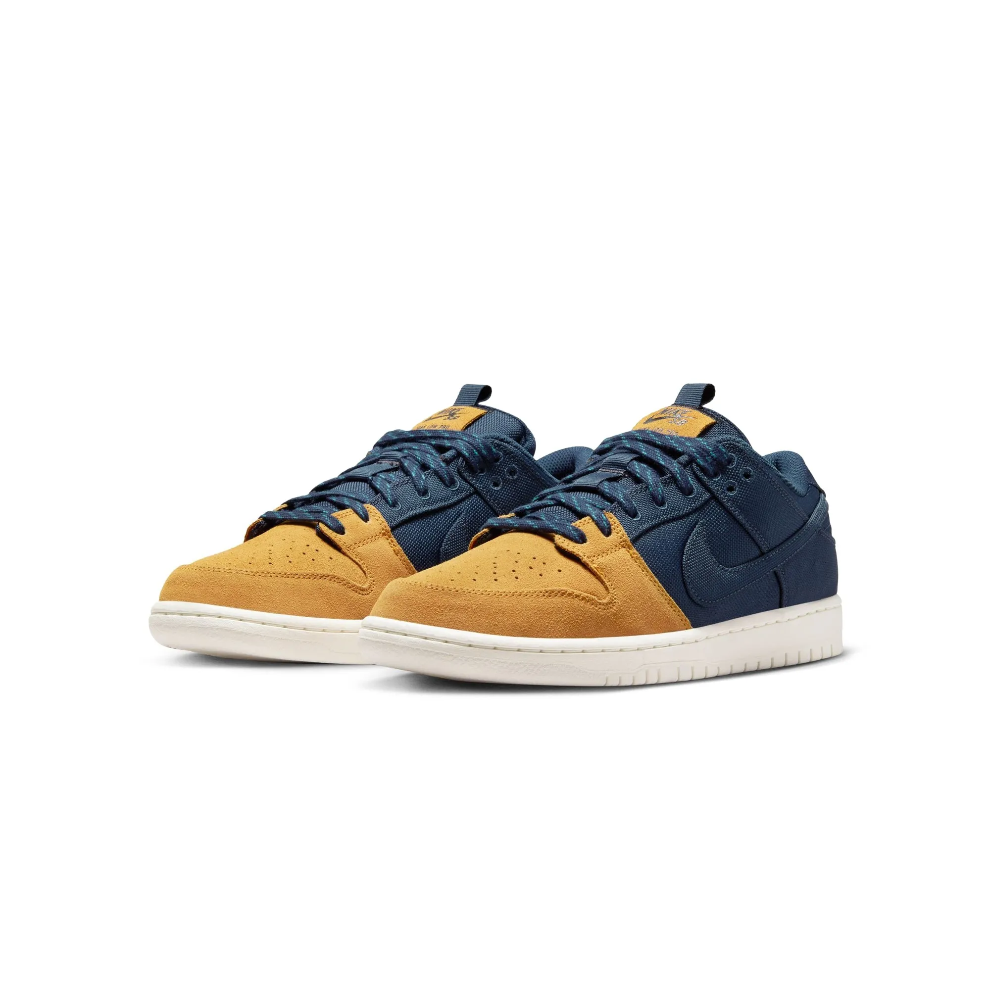 Nike SB Mens Dunk Low Pro PRM Shoes