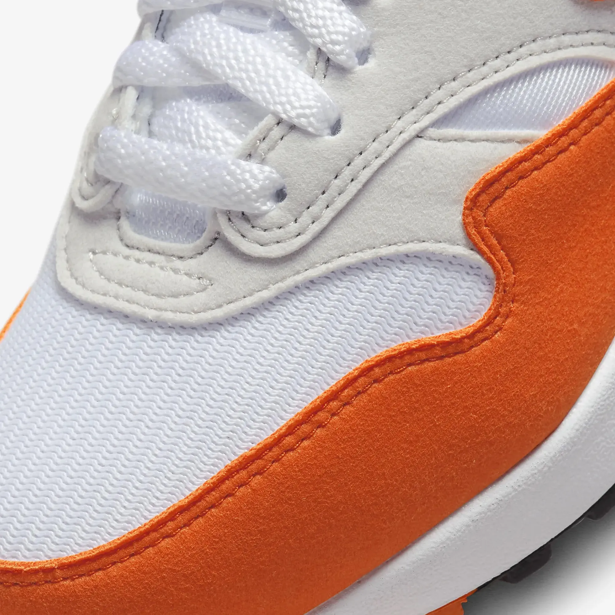 Nike | WMN'S AIR MAX 1  { NEUTRAL GREY/SAFETY ORANGE-WHITE-BLACK