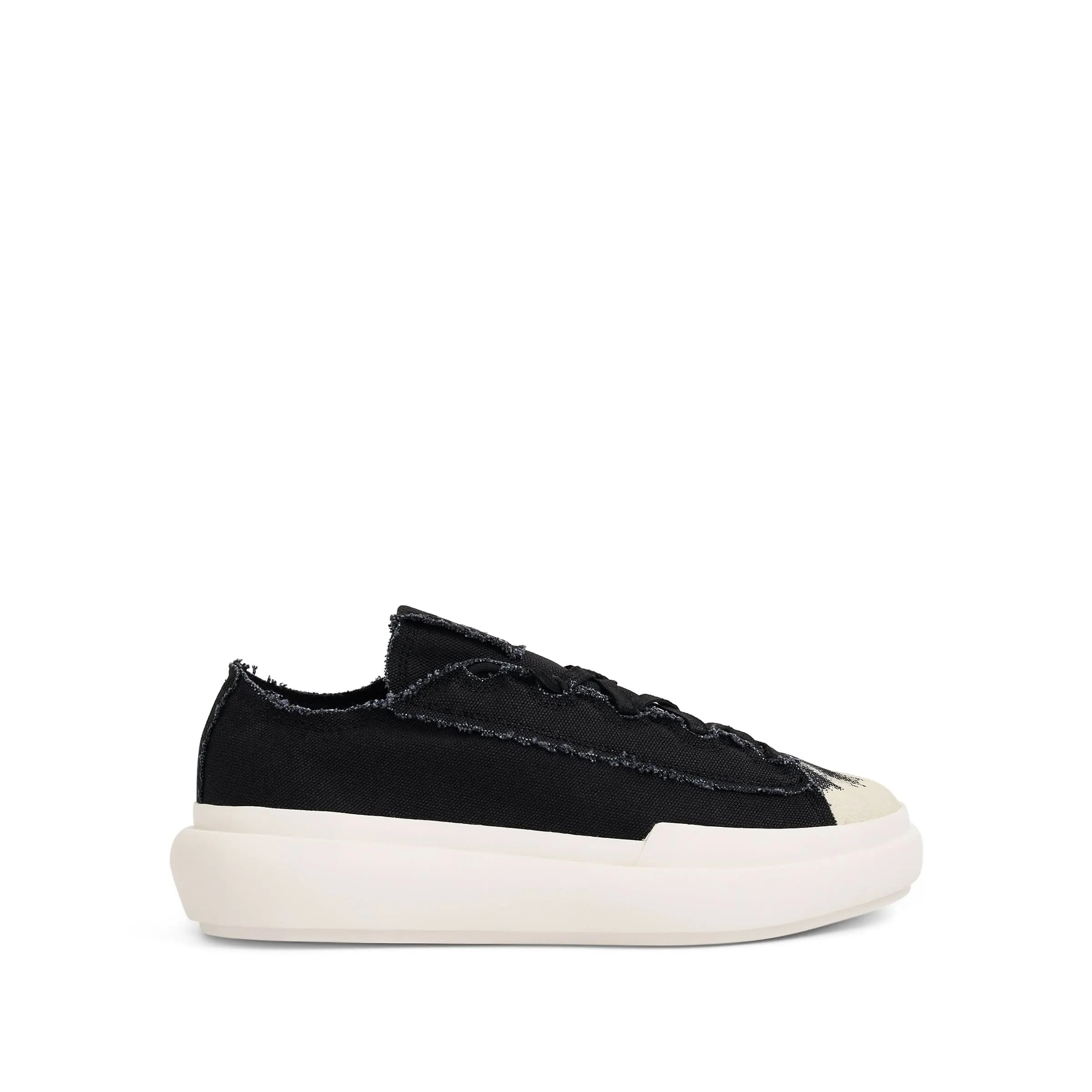 Nizza Low Sneaker in Black