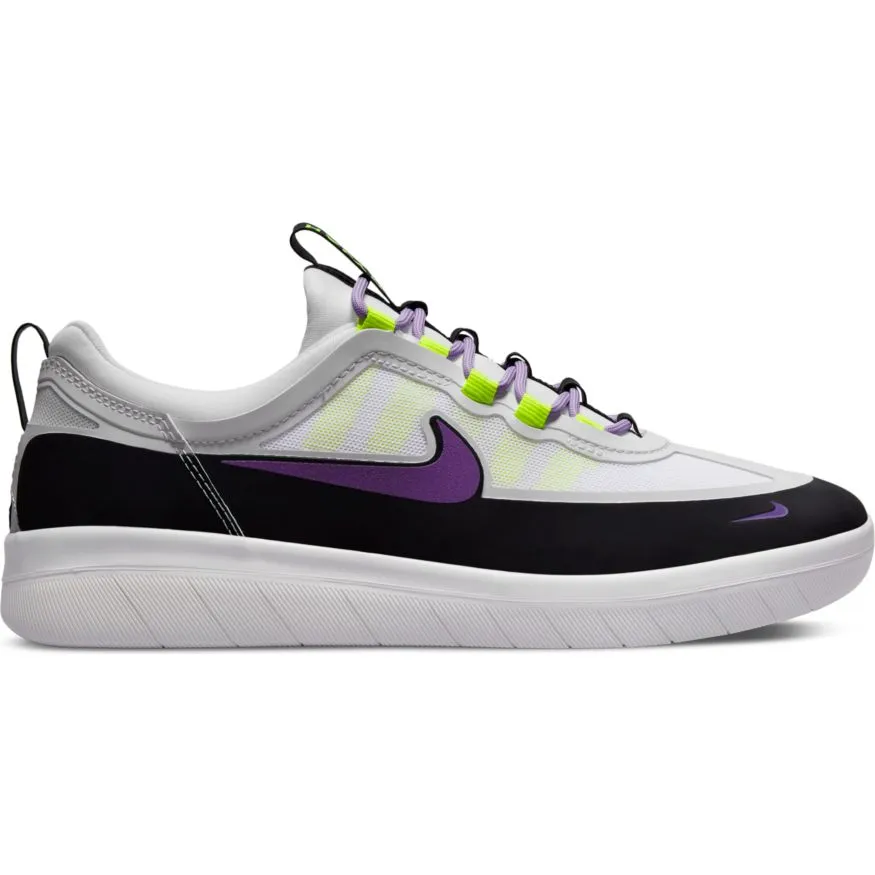 Nyjah Free II (BLACK/WILD BERRY-WHITE-LILAC)