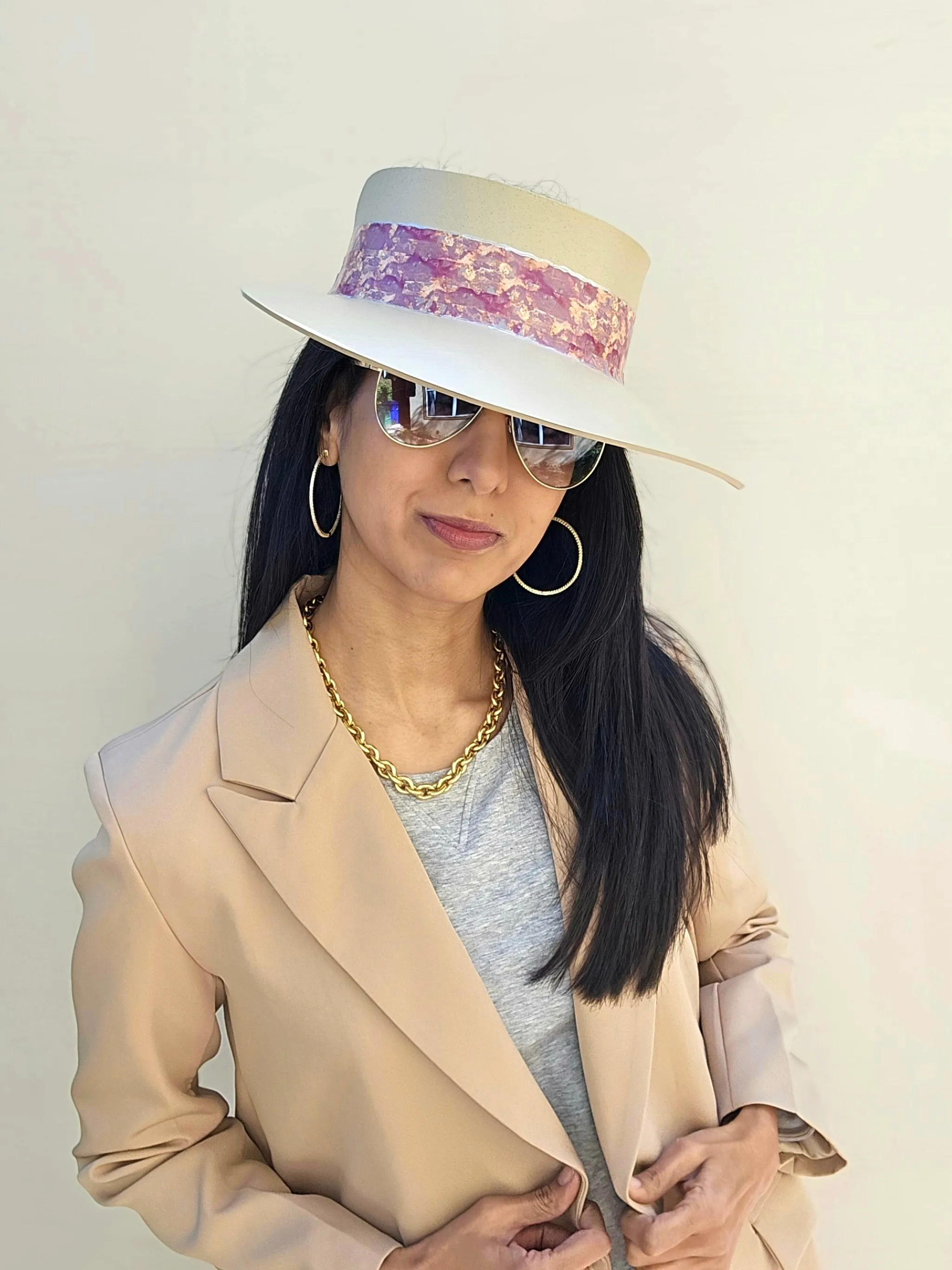 Tall Beige "LadyEVA" Visor Hat with Marbled Magenta, Purple, Pink Band