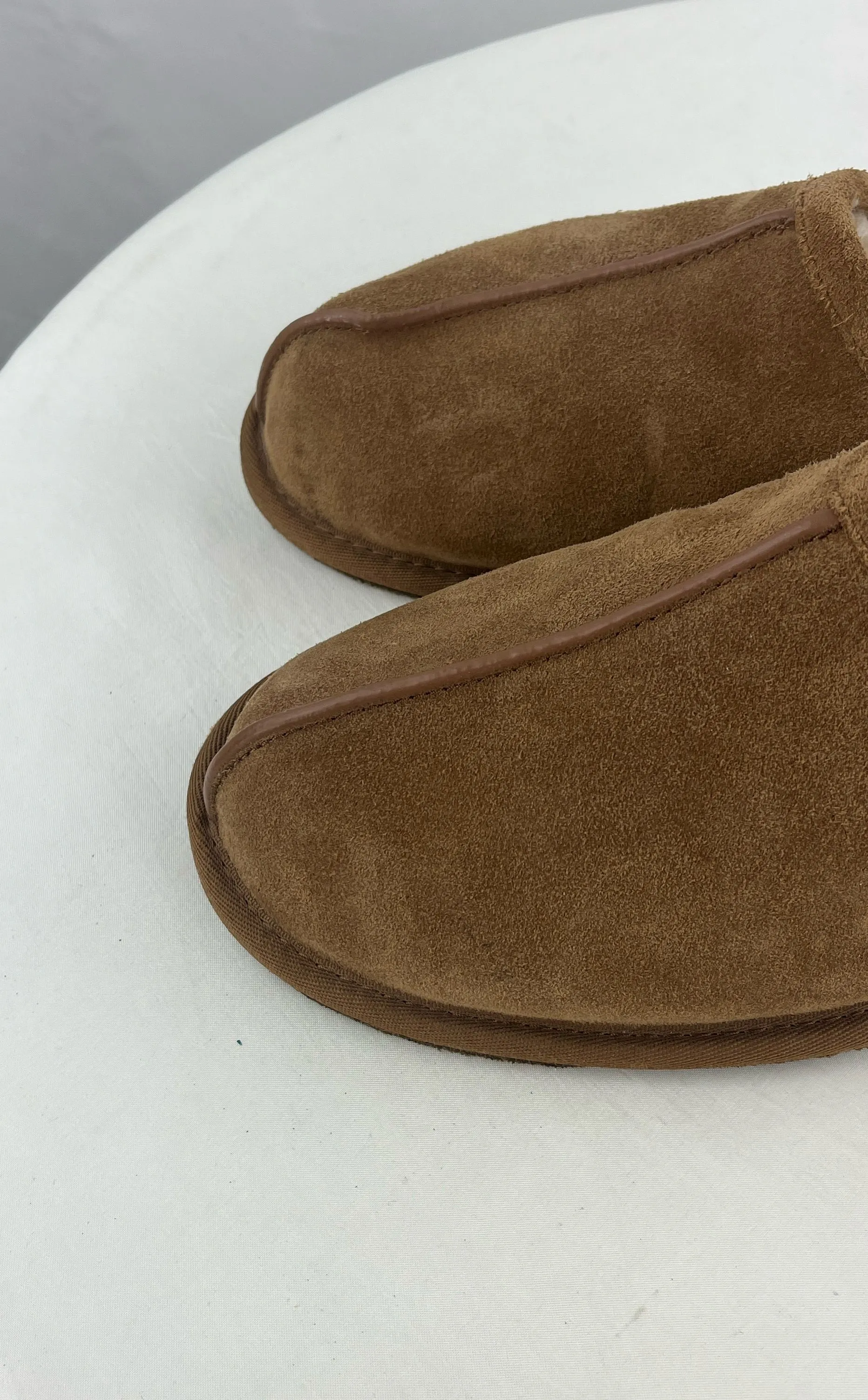 UGG Men's Tan Scuff House Slippers Shearling Sheepskin Nice Size 12