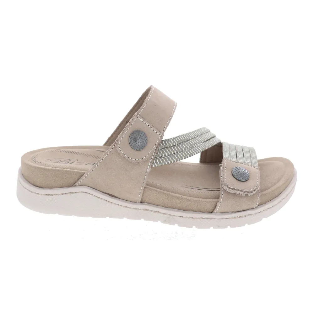 Women's Biza Marley Color: Sand Multi